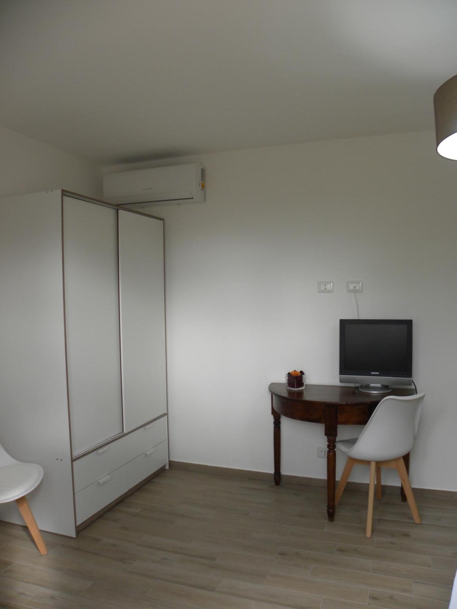 카스텔라마레델골포 Ibiscus B&B 외부 사진